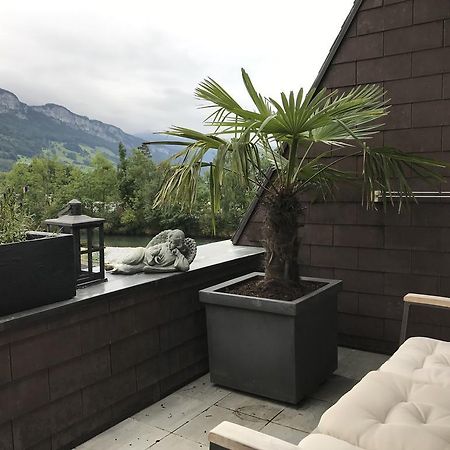 Haus Eleisa Apartment Brunnen Luaran gambar