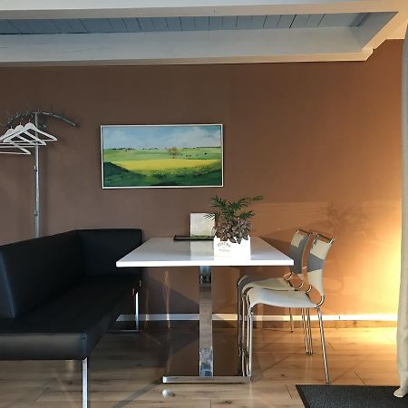 Haus Eleisa Apartment Brunnen Luaran gambar