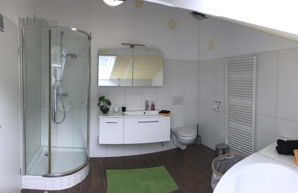 Haus Eleisa Apartment Brunnen Luaran gambar