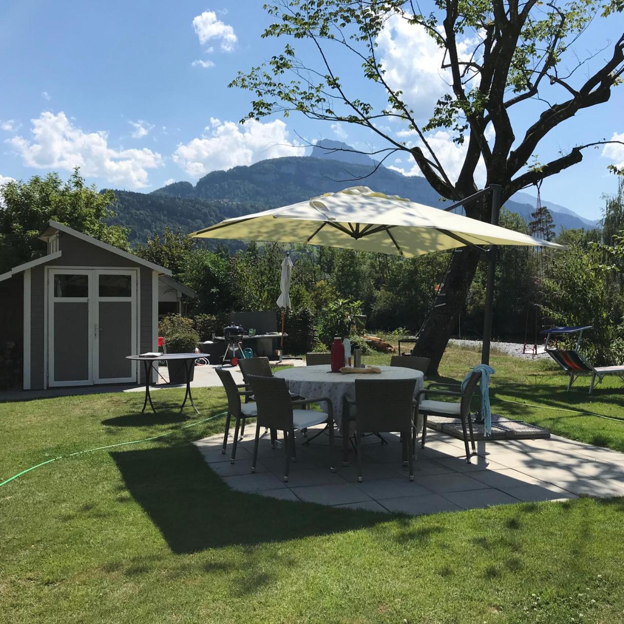 Haus Eleisa Apartment Brunnen Luaran gambar